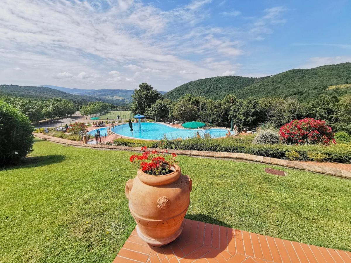 Resort Le Tegole Riparbella Exterior foto